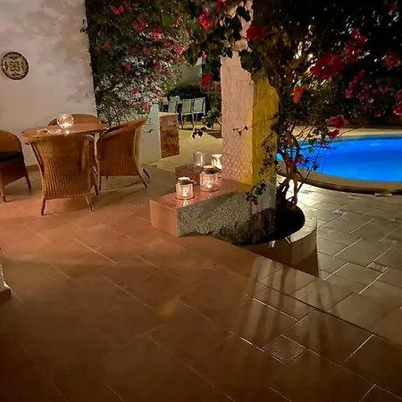 Vila El Paraiso *