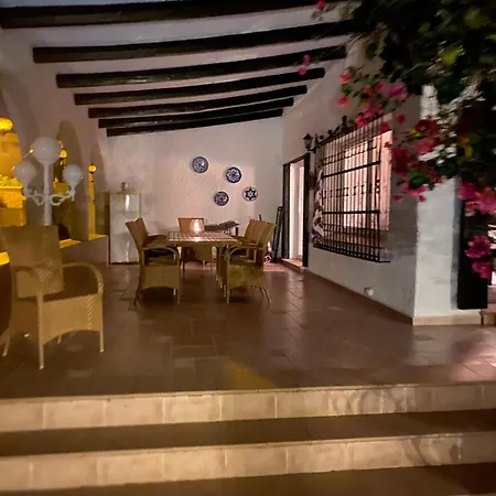 El Paraiso Villa